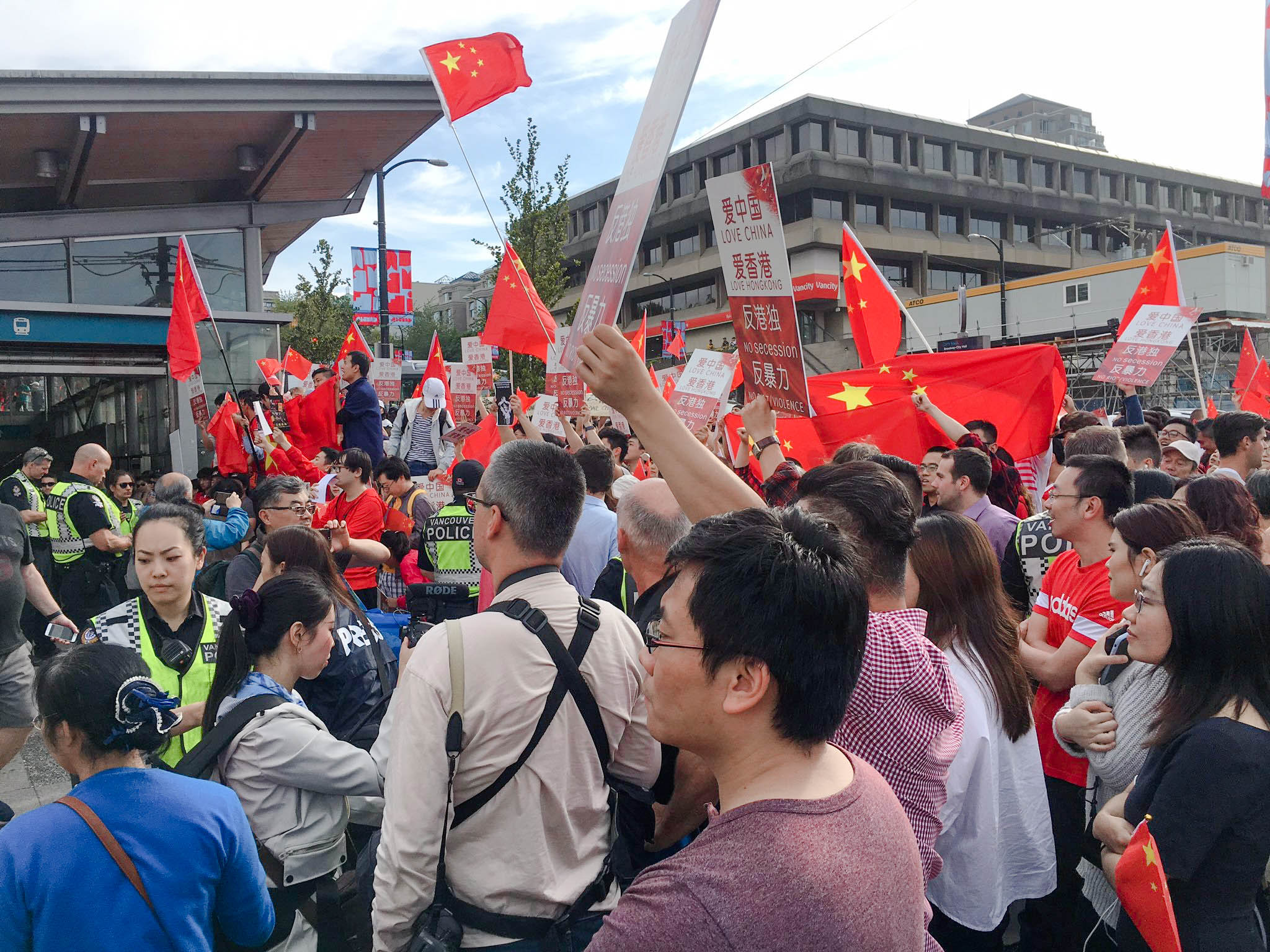HK-China-Protest-Bway-Huang2.jpg