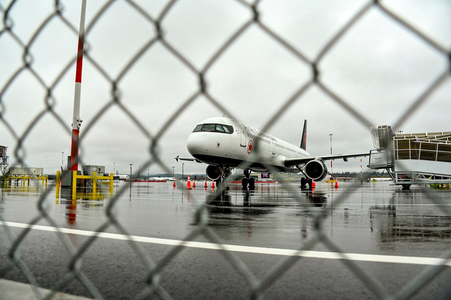851px version of YVR-Grounded.jpg
