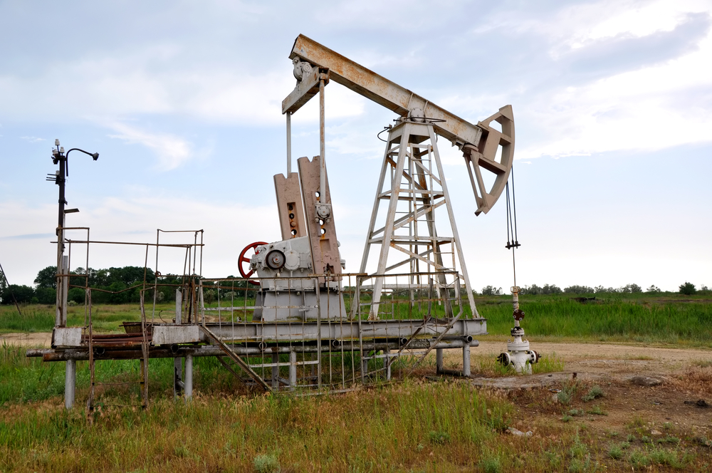 energy-industry-legacy-hundreds-of-abandoned-wells-leaking-methane-in