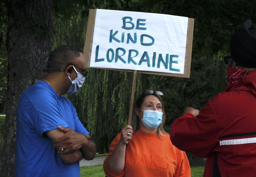851px version of Protest-Be-Kind-Lorraine.jpg