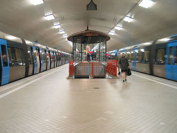 582px version of Stockholm metro