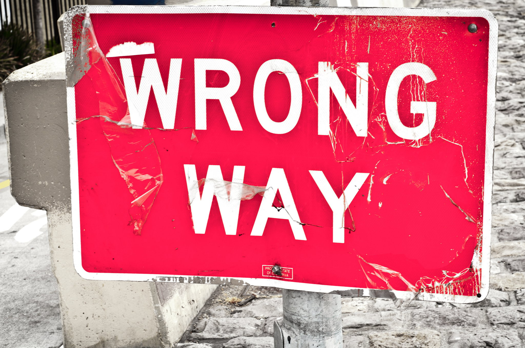 'Wrong Way' sign