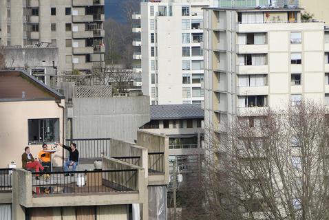 It’s a Pandemic Myth that Density Makes Us Sick and Suburbs Are Healthier