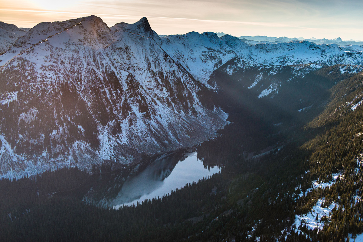 851px version of FallsLakeCoquihallaSummit.jpg