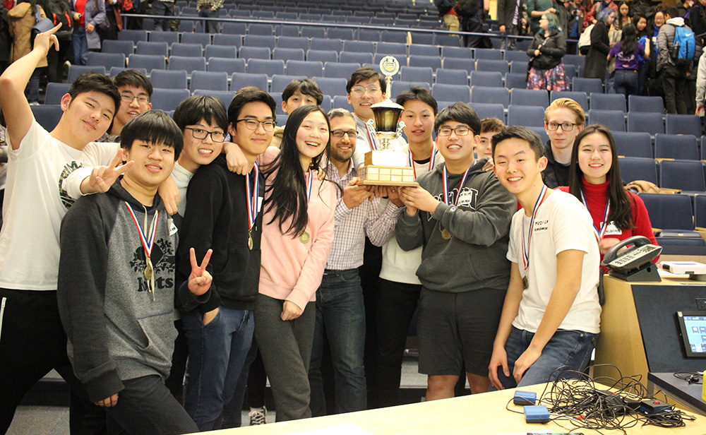 851px version of PhysicsOlympicsWinners.jpg