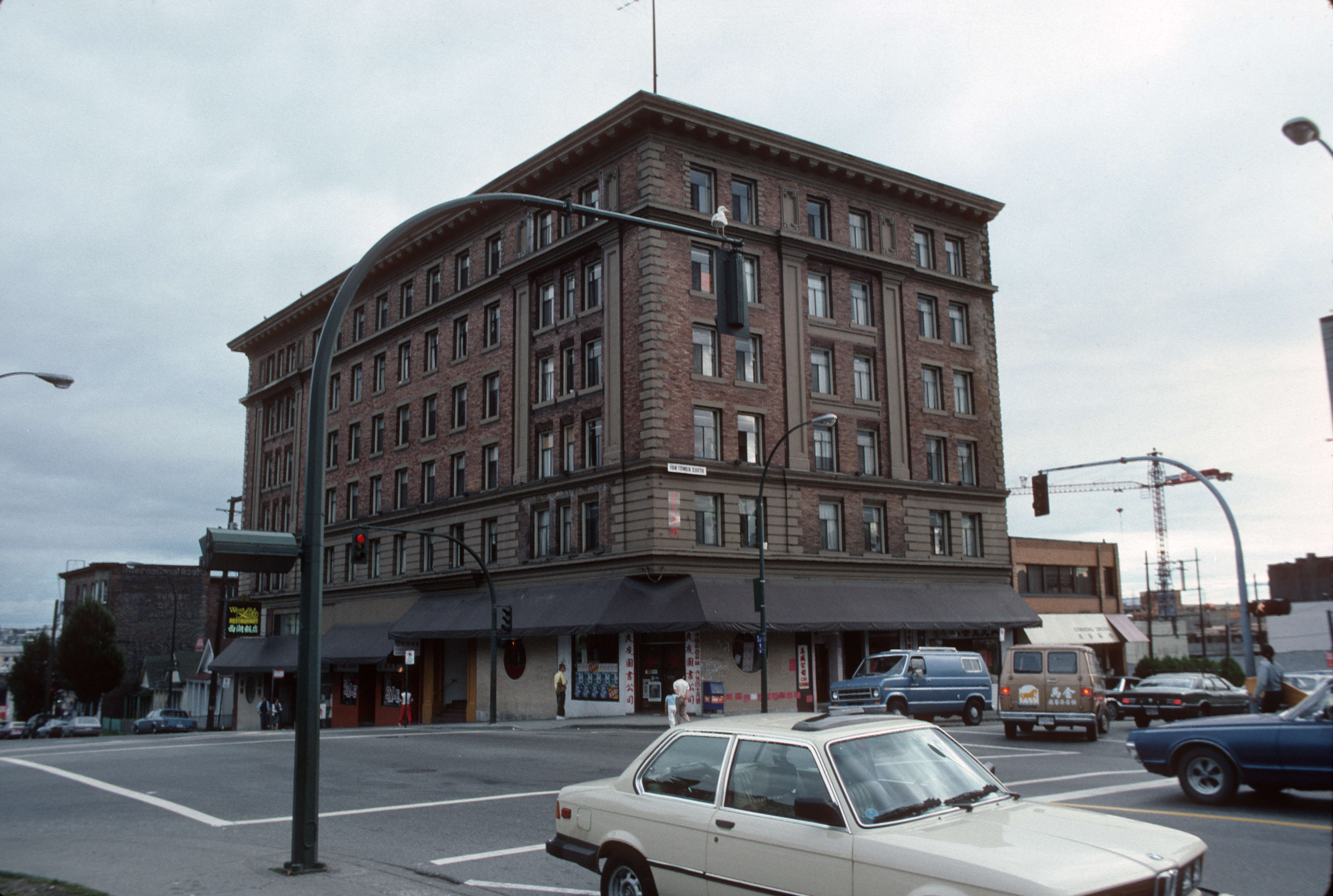 851px version of Hotel-Gore-Keefer.jpg