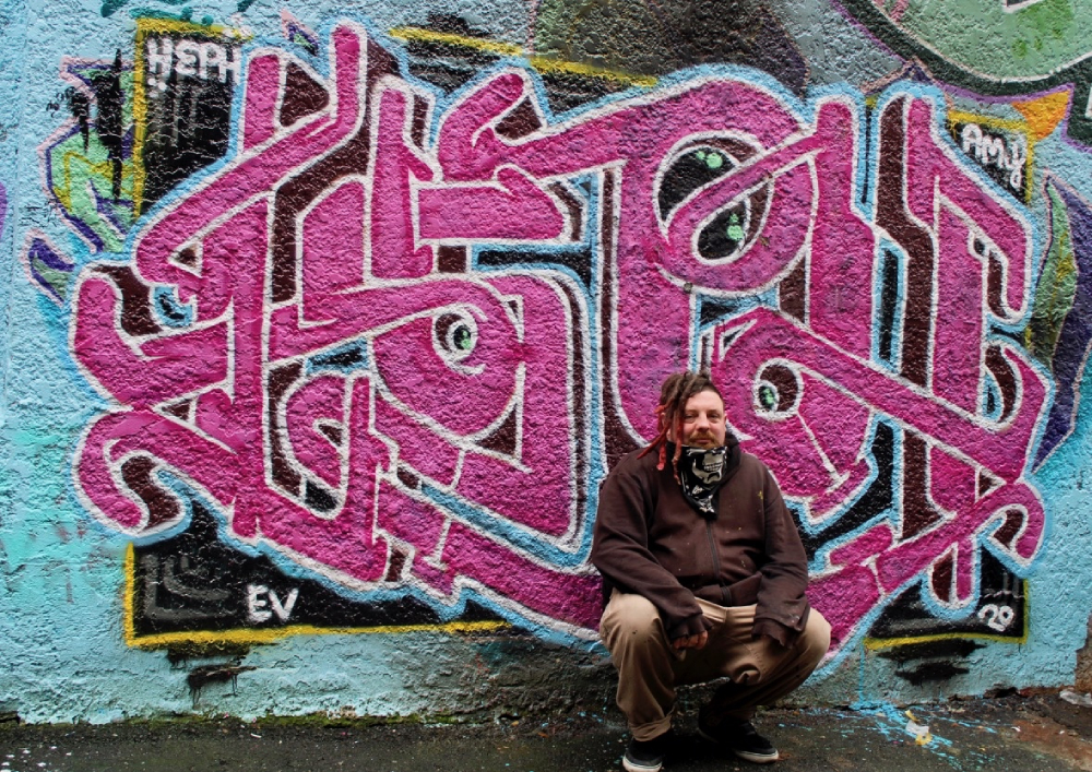 582px version of ShawnHefeleDTESGraffiti.jpg