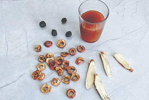 In the Scorching Heat Wave, Smoky Plums Saved Me