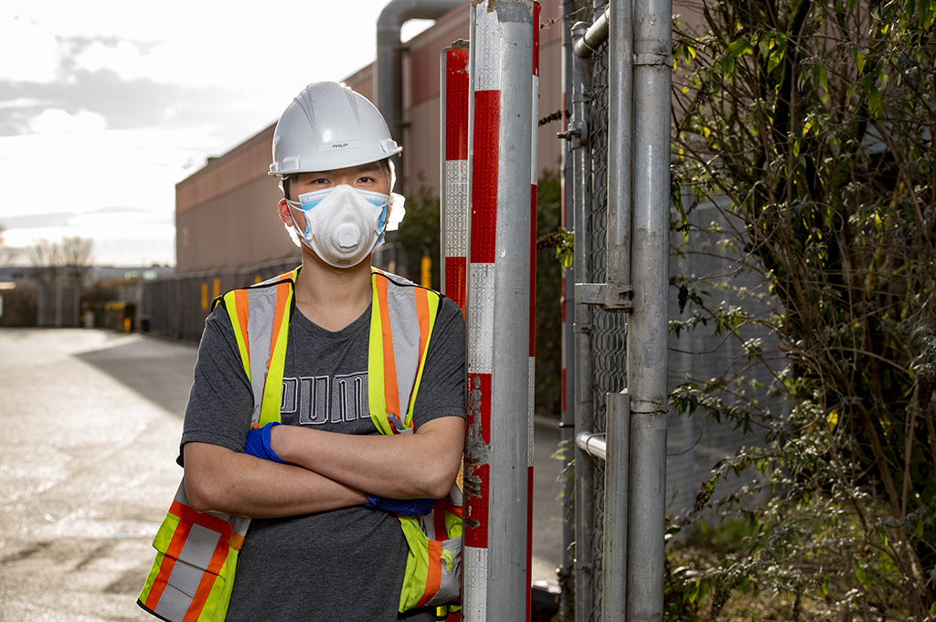 851px version of UFCWMeatPackingPlantWorker.jpg