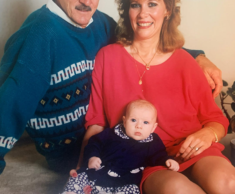 582px version of EmilyPalmerBabyFamilyPhoto.jpg