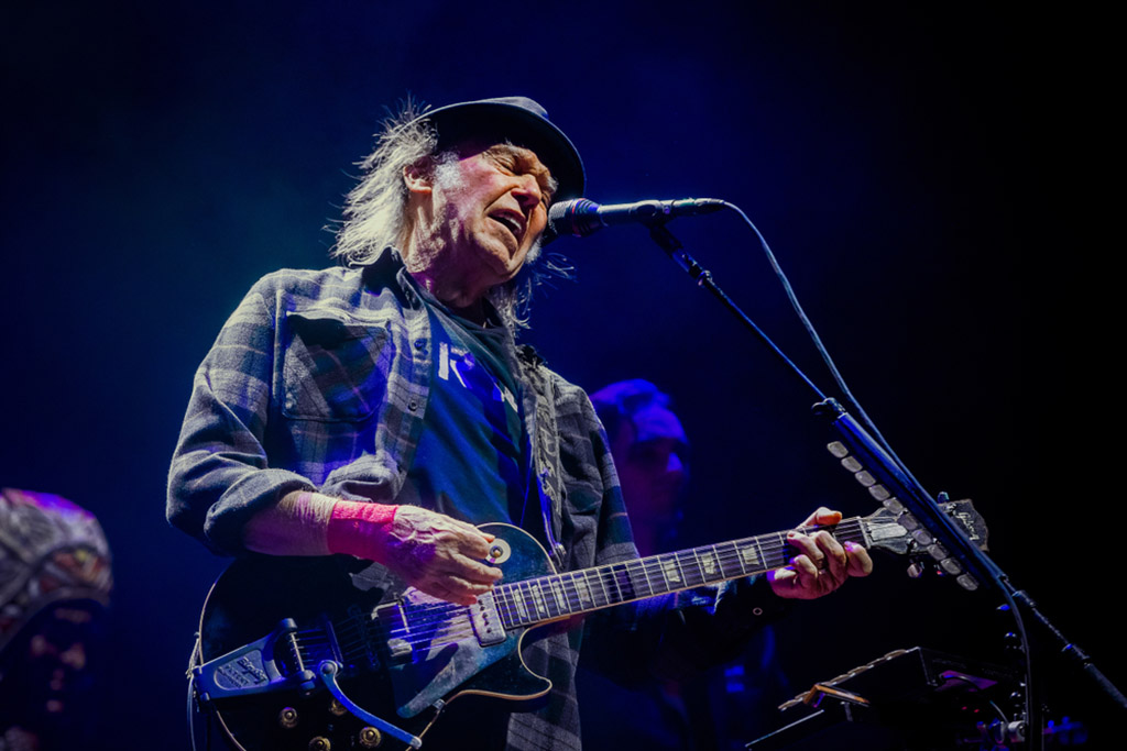 NeilYoung.jpeg