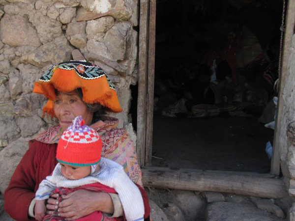 582px version of Andean grandmother and grandchild