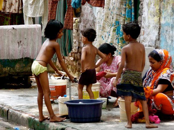 582px version of Kids in Calcutta