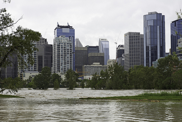 Calgary flood rush