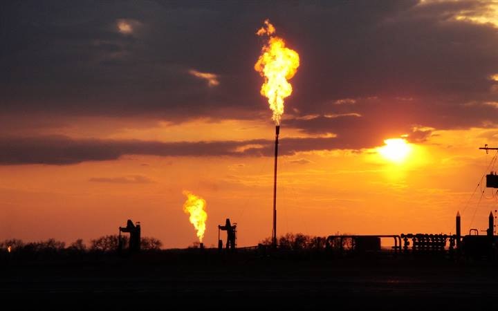 Bakken-Flare.jpg