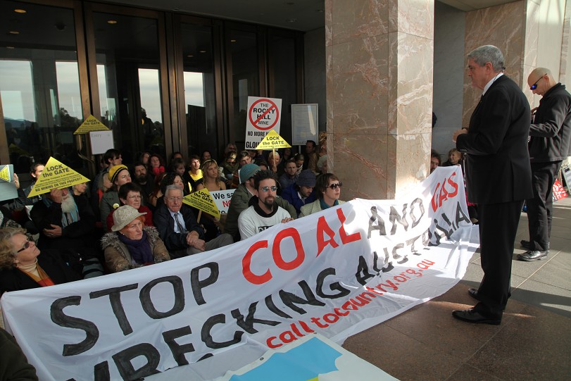 fracking-protest-australia.jpg
