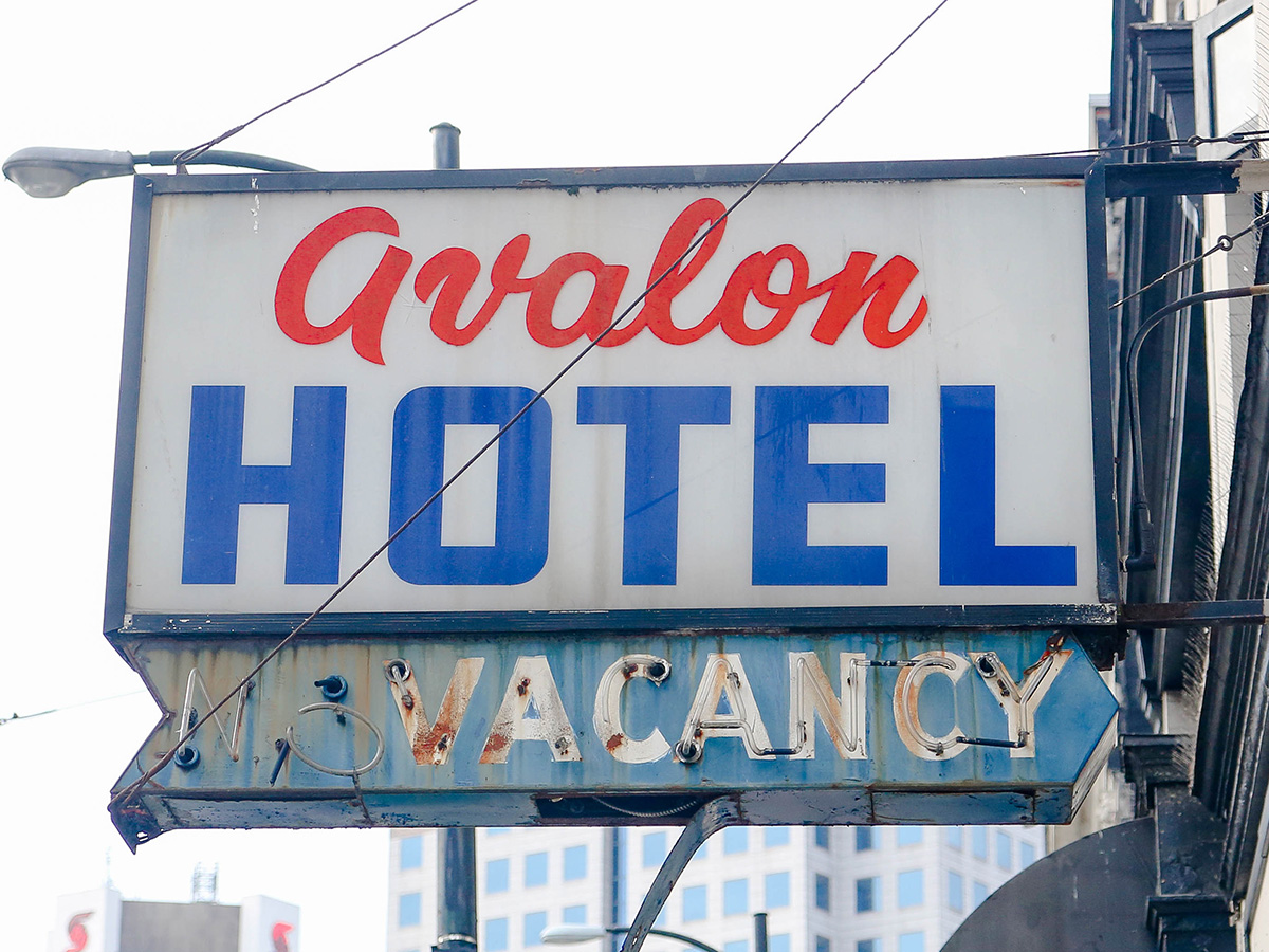 851px version of AvalonHotelSign.jpg