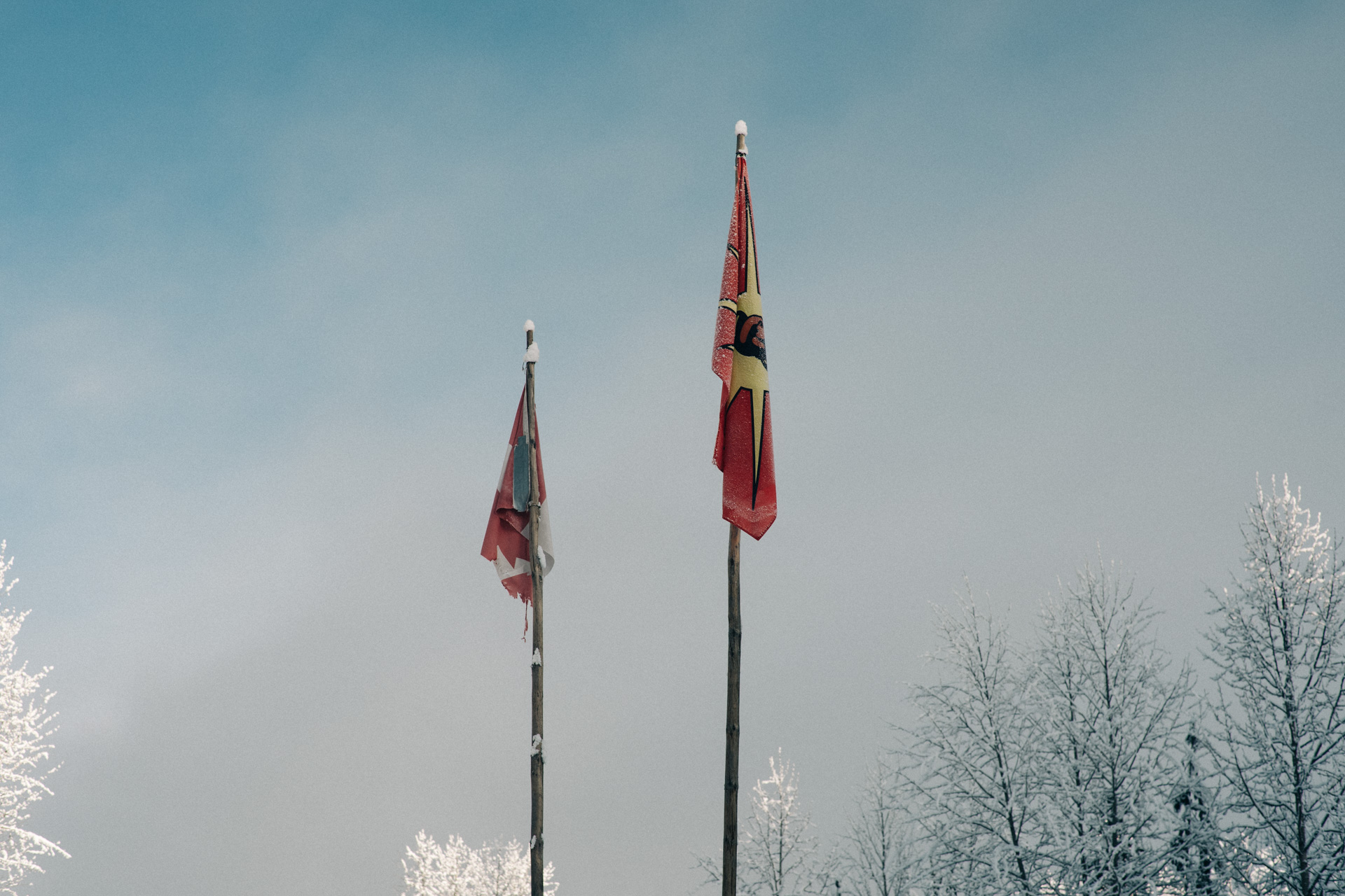 1200px version of Wetsuweten-Flag.jpg