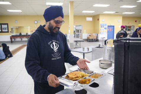 In a Pandemic, Sikhs’ Selfless Service Doesn’t Stop