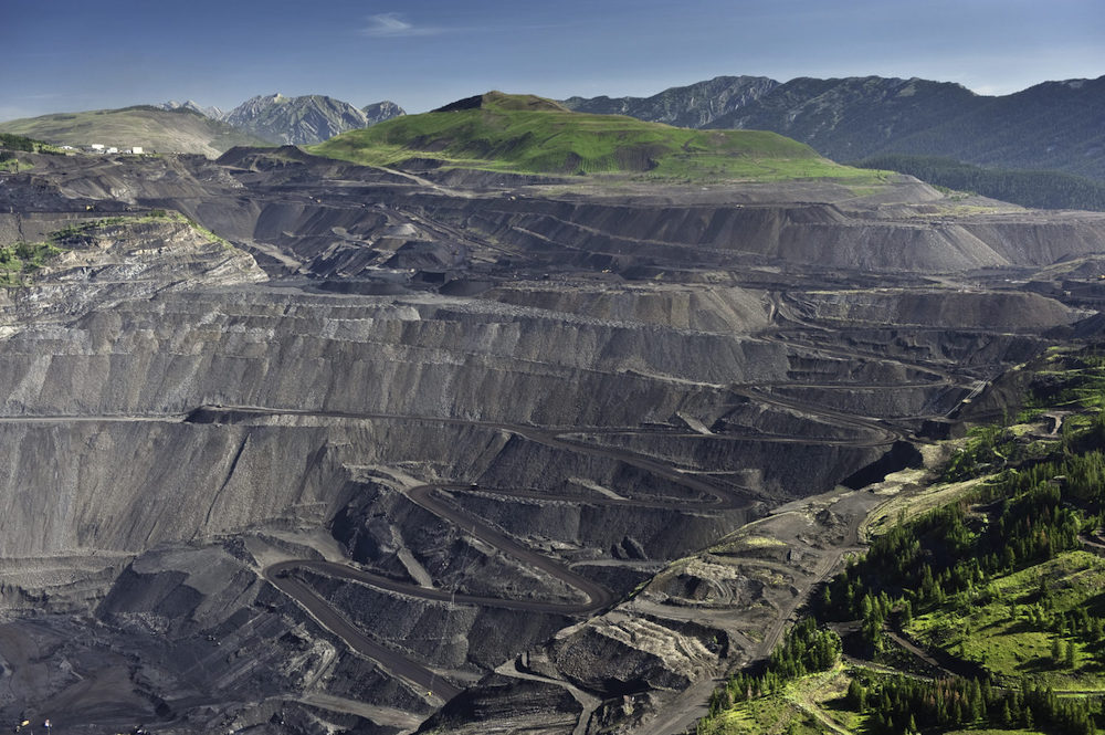 Elk-Valley-Coal-mines-Garth-Lenz.jpg