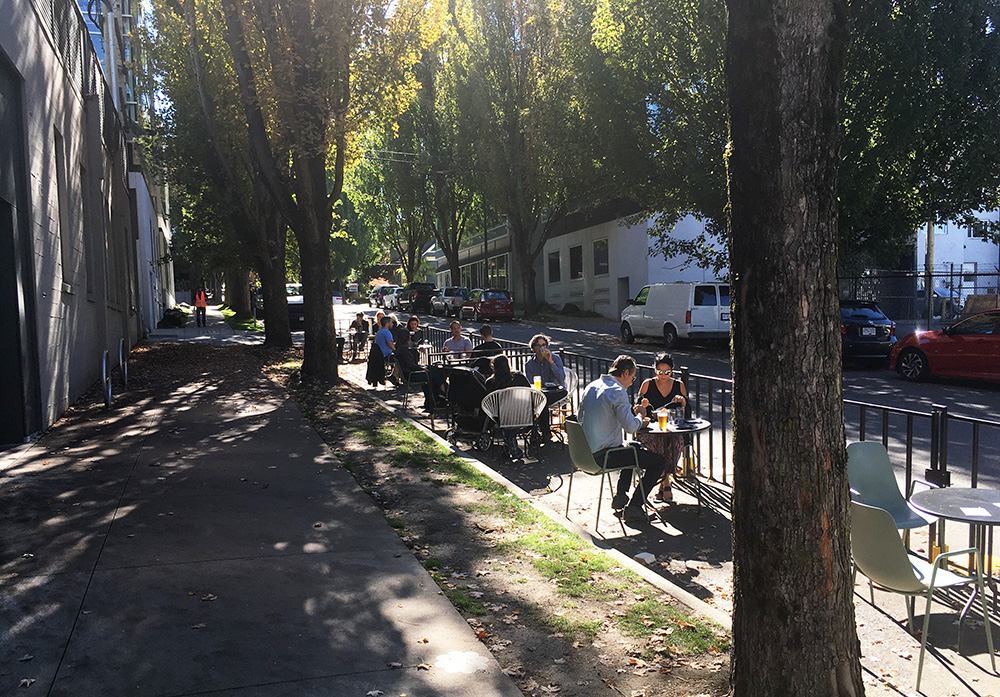 851px version of MountPleasantSidewalkDining.jpg