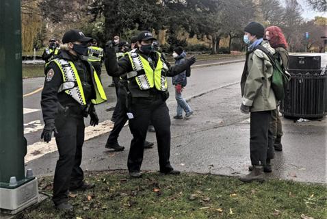 Victoria Shower Struggle: Police Raid Volunteer Effort for Homeless