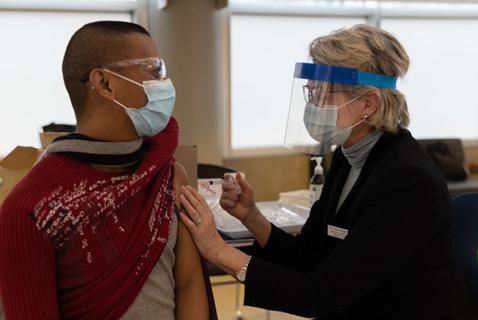 It’s OK to Stretch Out a Second Vaccine Dose. And More New COVID Science
