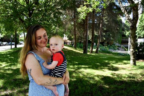 ‘Is This Just New Mom Stress?’ Experts Say Canada Is Facing a Perinatal Mental Health Crisis
