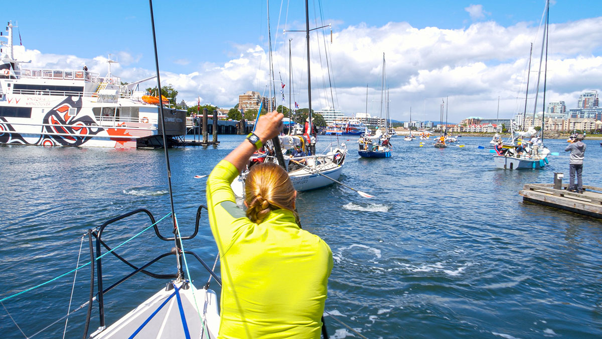 851px version of BoatRaceAlaskaVictoriaHarbour.jpg