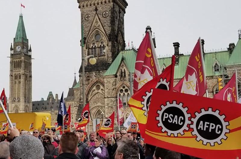Why Canada’s Largest Federal Union Is Talking Strike