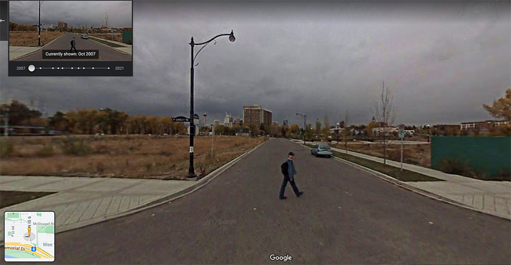 Google street view of Bridgeland Place as an isolated tower in October 2007.