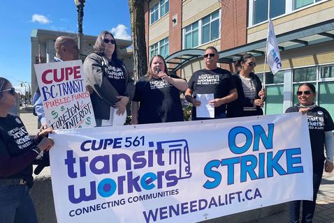 Striking Bus Drivers Try to Force BC Transit to the Table