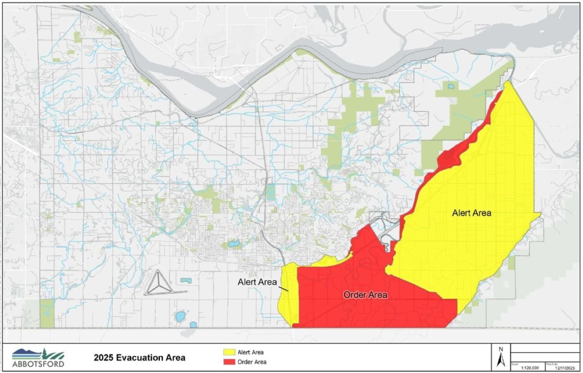 A map shows evacuation order and alert areas covering a large chunk of the southwest part of Abbotsford.