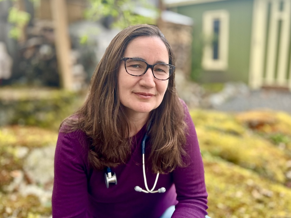 If elected officials won’t heed experts, the outreach physician says, maybe they’ll listen to her 100,000 followers.