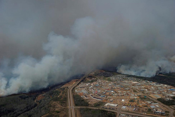 582px version of FortMacFireAerial_610px.jpg