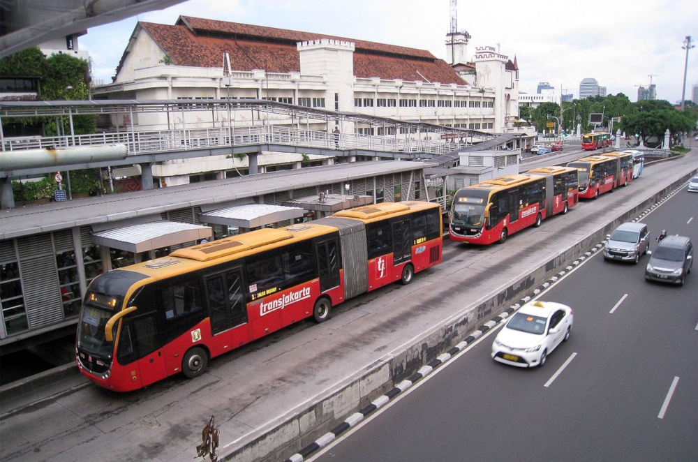 Jakarta-Bus-Stop.JPG