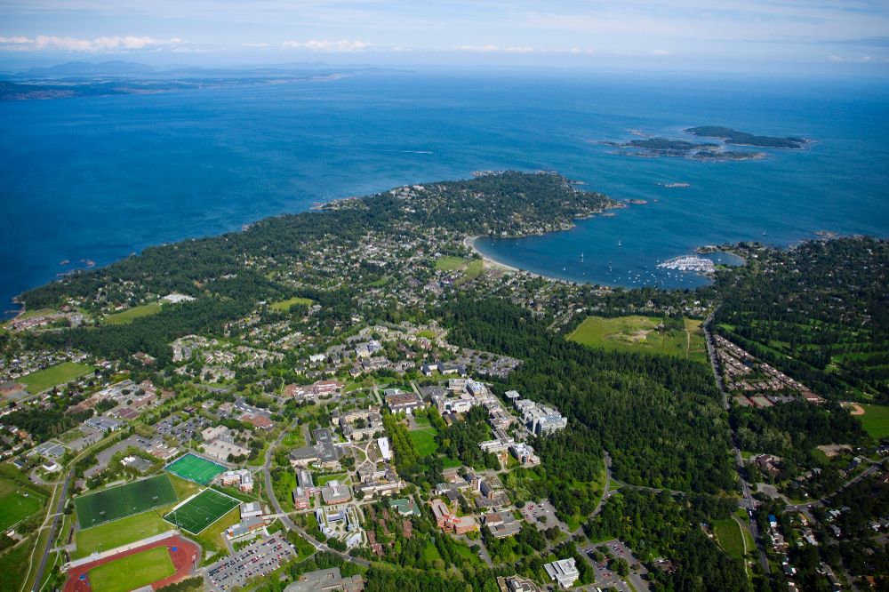 851px version of UVicAerial.jpg